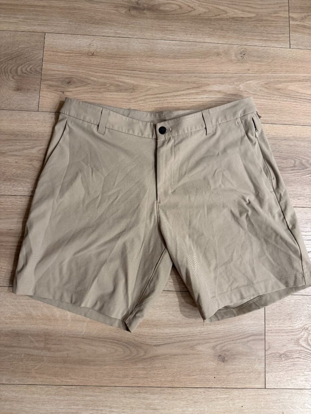 Lululemon Men's Commission Short 9"